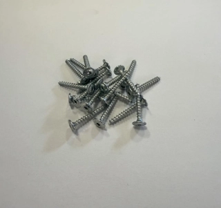 Vrut průměr těla 3mm , TX10 ZN