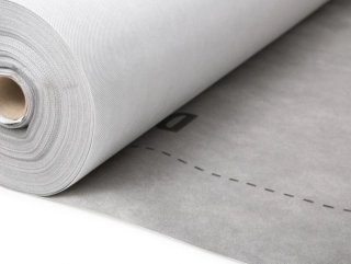 Paropropustná kontaktní střešní fólie 135 g/m2 , 75m2